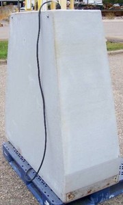 (1) JBL VLA301H-WRX Professional High-Output Three-Way Full-Range Variable Line Array Loudspeaker