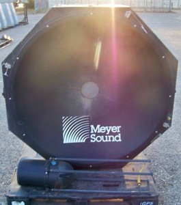 (1) Meyer Sound SB-1 Specialized Long-Throw Parabolic Loudspeaker  Speaker System