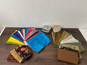 Mixed Lot Quilting Fabric Pieces, Prints & Rolled Bundles