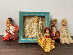 A Varga Doll & Dressed Doll Collection Mixed Lot (Lot of 5)