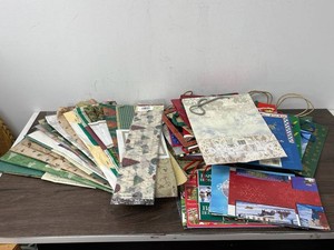 Christmas Wrapping Paper & Gift Bags Mixed Lot