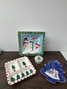 Christmas Ceramic Decor & Serving Pieces Mixed Lot