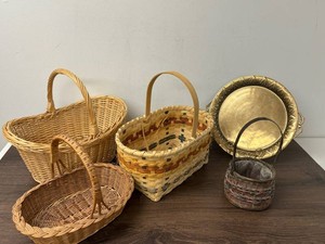 Wicker Baskets & Decorative Metal Tray Mixed Lot of 5
