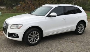 213 Audi Q5 Premium AWD