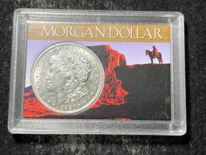1921 US MORGAN SILVER DOLLAR IN CASE