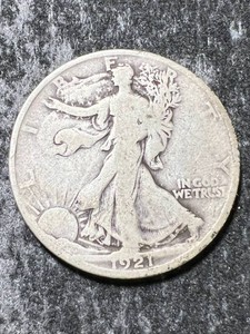1921 US WALKING LIBERTY HALF DOLLAR