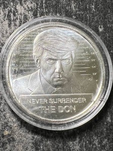 1 TROY OZ .999 FINE SILVER DONALD TRUMP ROUND IN AIRTITE
