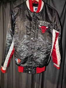 Starter Chicago Bulls Satin Bomber Jacket  NBA 75th Anniversary  Size Small