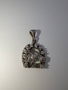 925 Sterling Silver Horse Head & Horseshoe Pendant with Clear Stones  3.8 Grams