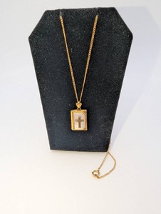 Lords Prayer Book Locket Necklace  Cross Detail, 10k & 12k GF  3.1g