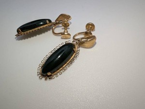 Vintage 120 12K Gold-Filled Dark Green Cabochon Dangle Screwback Earrings  6.4 Grams