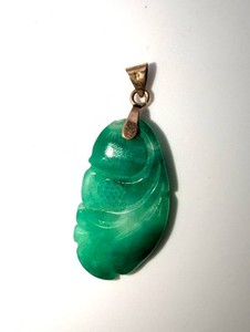 Carved Jade Fish Pendant with 14K Yellow Gold Bail  3.2 Grams