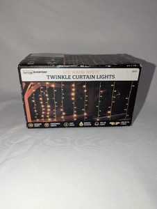 NIB Luminar Everyday Warm White LED Twinkle Curtain Lights  300 LEDs, 8 Modes