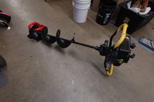 Strikemaster Cobra Ice Auger - 3 HP Tecumseh Motor