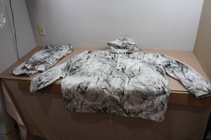 Spartan Outdoors Snow Blind Camo Pants and Jacket - XL