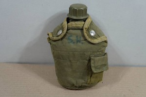 Vintage Canteen - Dated 1970