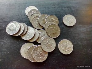(20) Kennedy Half Dollars