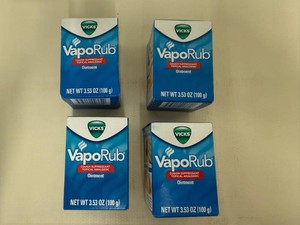 4x Vicks VapoRub
