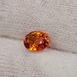 Stunning 1.25 Carat Natural Orange Garnet Oval Cut Retail $125