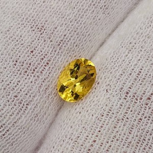 0.69 Carat Natural Lemon Quartz Oval Cut