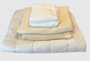 LL - Queen Bedding Set - Mattress Topper, Sheets & Blankets