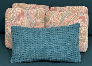 LL - Throw Pillow Set - Patterned & Teal Crochet Pillows (Lot of 5)