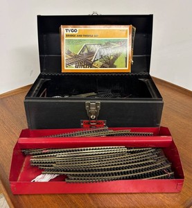 G - Vintage Simmonds Toolbox with Model Train Tracks and Tyco Bridge Set