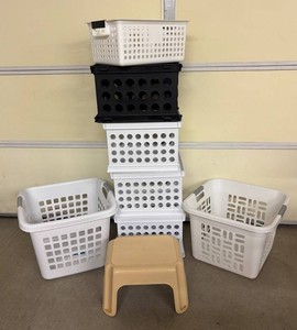 G - Laundry Baskets, Storage Crates & Stool