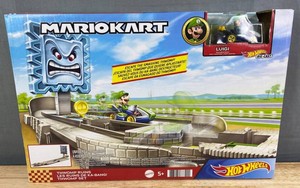 Hot Wheels Mario Kart Thwomp Ruins Track Set With Luigi - Brand New Q