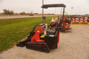 2026 SDGRAND Model SSL580 Multi Terrain Tracked Mini Skid Loader