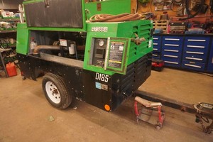 2017 Sullivan Model D185PDZSB 185 CFM Tow Behind Air Compressor