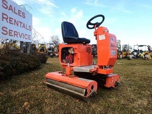 2009 Sasco Model 09065 Double Drum Greens Roller With Dedicated Trailer