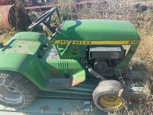John Deere Model 210 Garden Tractor Lawn Mower