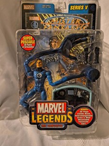MARVEL LEGENDS SERIES V MR . FANTASTIC Figure