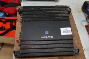 Alpine V12 MRP-M500 Mono Power Amp