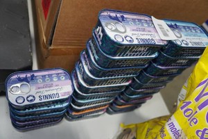 25 Gunnis Canned Dog Food Topper
