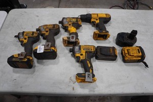 DeWalt 20V Power Drills and Batteries