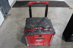Milwaukee Packout Rolling Tool Box