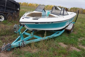 1992 Malibu Sunsetter 20 Open-Bow Ski Boat with Trailer - 5.7L Inboard