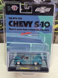 M2 Machines 1995 Chevrolet S10 Diecast Model Truck HS74