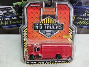 GreenLight HD Trucks International DuraStar Beverage 164 Scale Model Chase