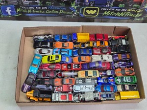 Lot of Assorted Die-Cast Toy Cars and Trucks Some 1980s