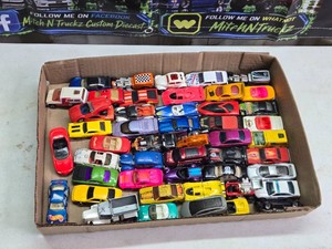 Lot of Assorted Diecast Toy Cars Including Hot Wheels Models 70s, 80s, 90s, 2000s