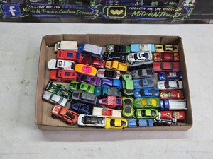 Hot Wheels Die-Cast Car Lot Dating Back to 1990s