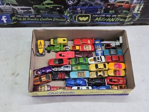 Lot of Hot Wheels Die-Cast Cars in Various Colors 1970s, 1980s, 1990s and may be others
