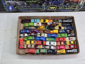 Lot of Hot Wheels Die-Cast Cars Late 1960s and Newer