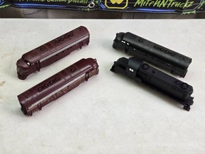 Set of 4 Model Train Locomotive Shells - 2 Painted