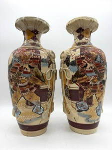 Antique Japanese Satsuma Samurai Vases - Meiji Period, Pair