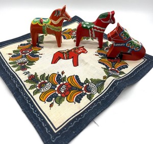 Swedish Dala Horse Figurines & Folk Textile Mixed Lot