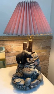 Bear Woodland Scene Table Lamp With 29in Shade